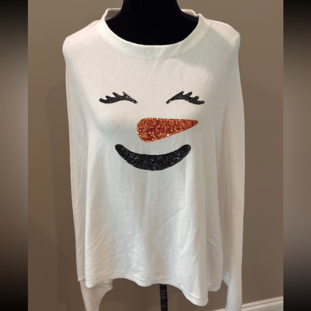NWT Women’s VICTORIA HARBOUR Snowman one size poncho